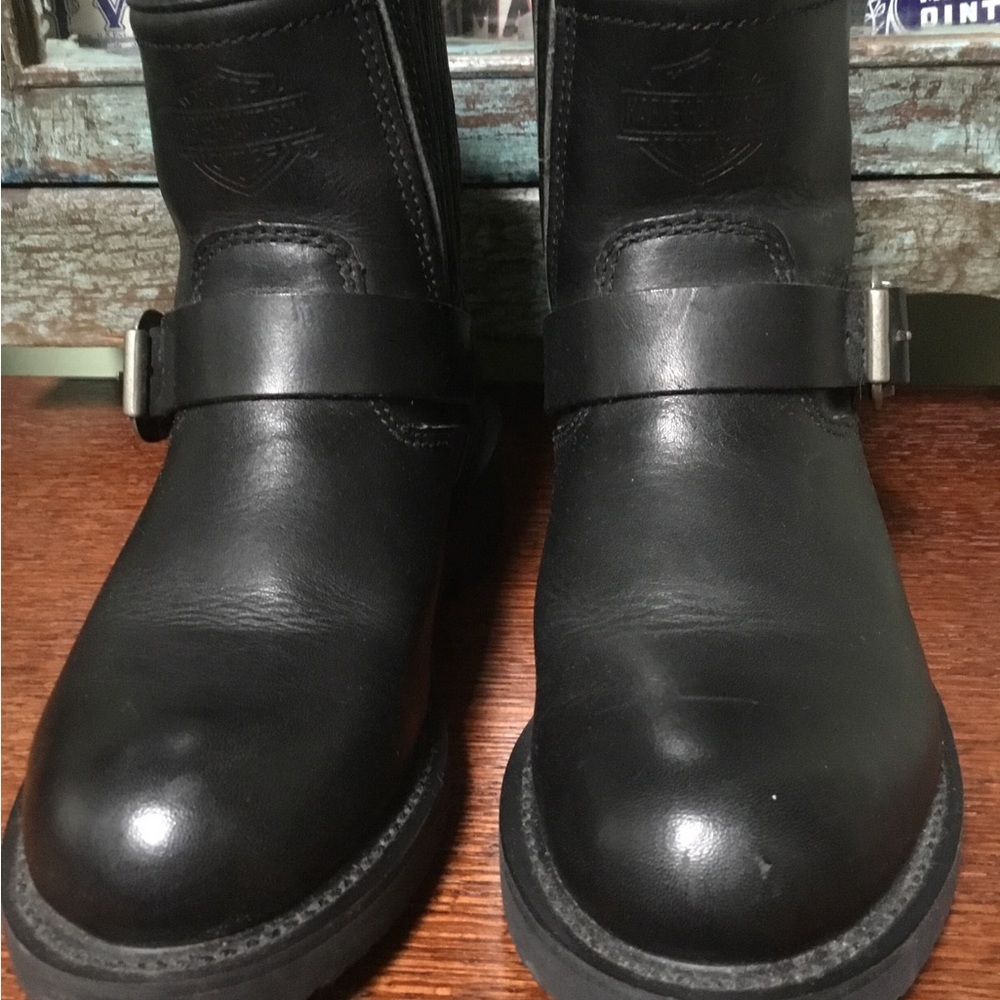 Harley Davidson motorcycle boots